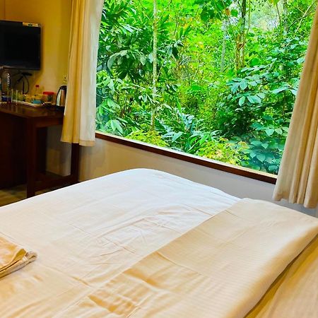 Kurinjiyil Farm Stay Munnar Exteriör bild
